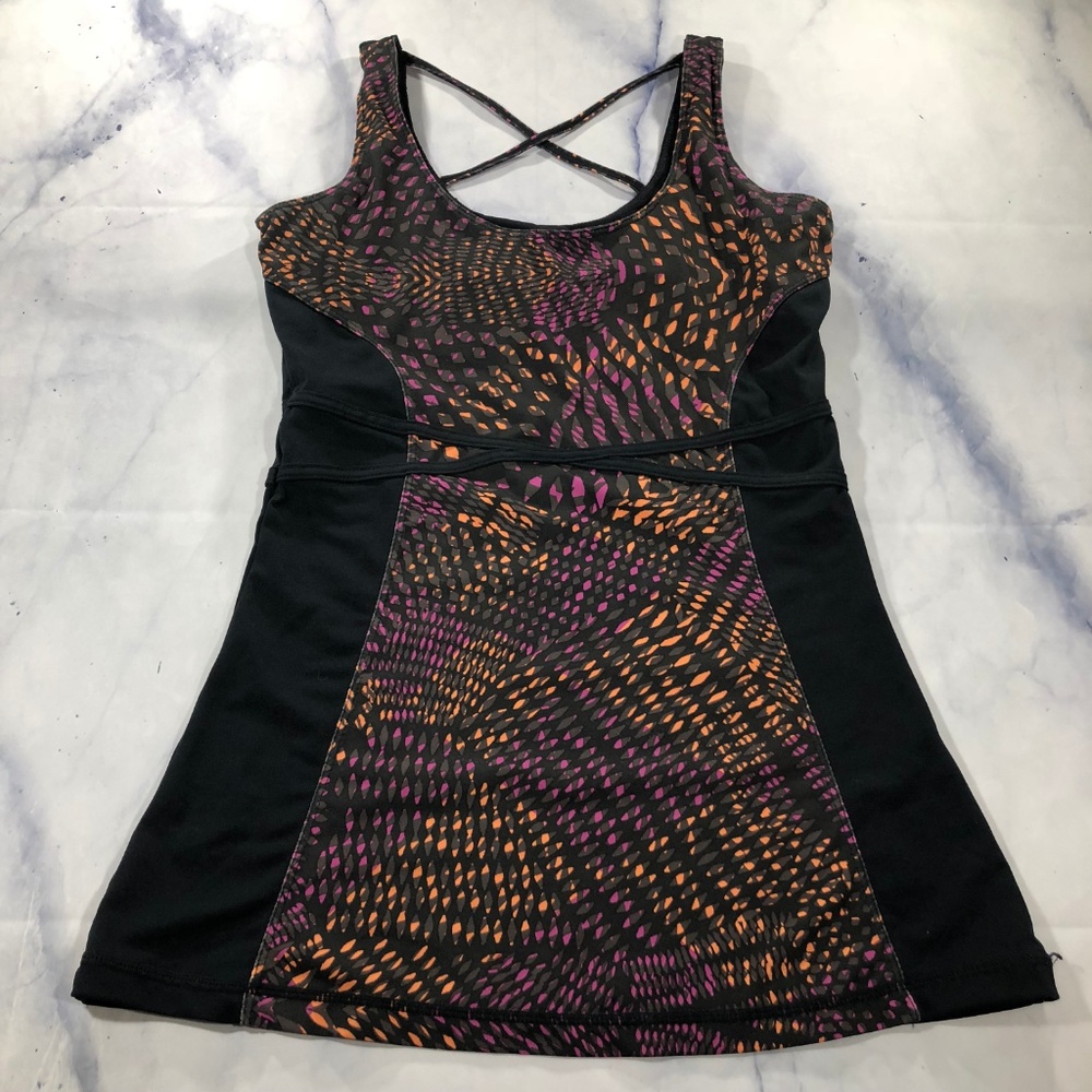 Fabletics Criss Cross Back Strap Athletic Tank Top - Picture 3 of 8